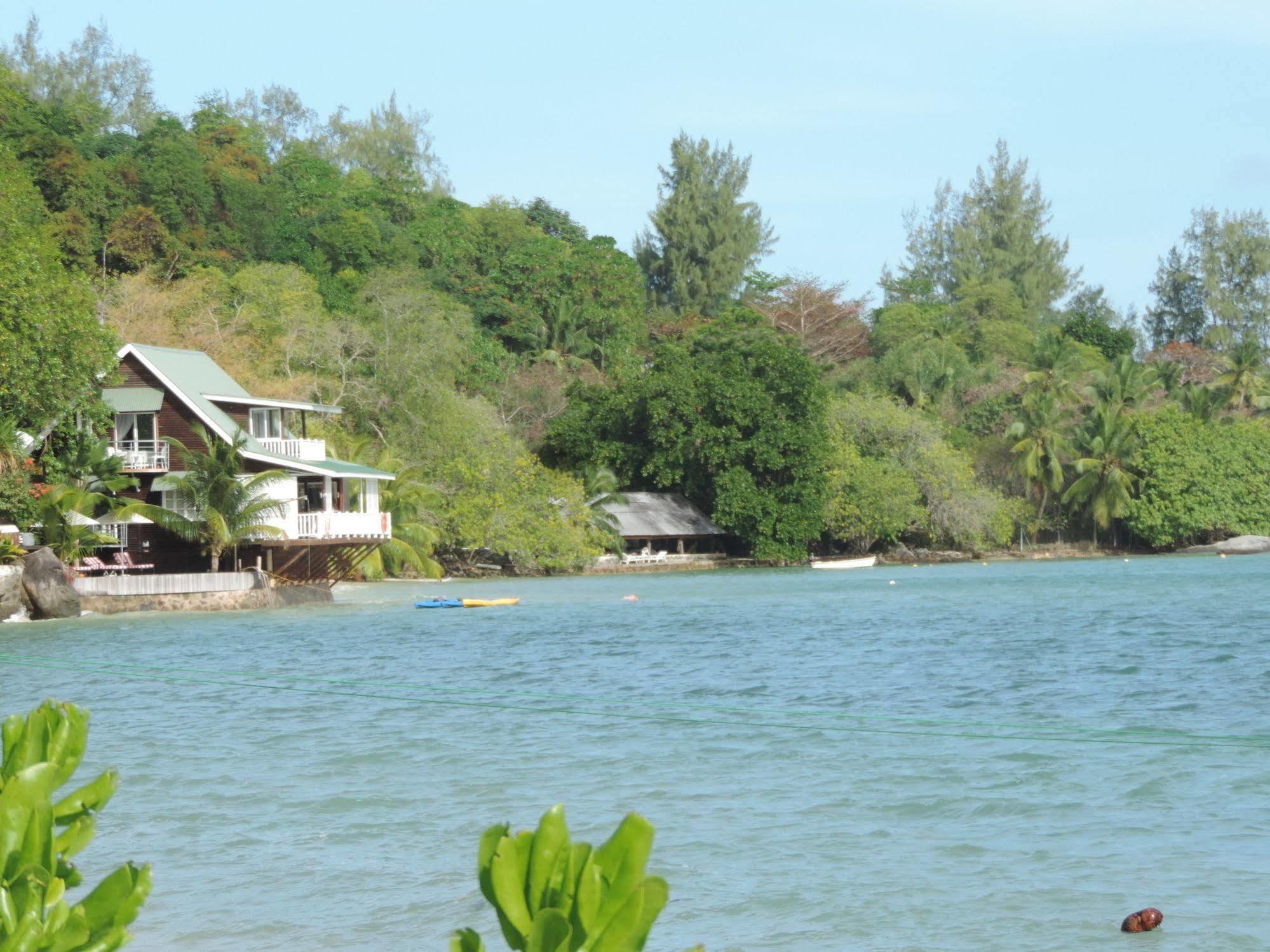 Villa De Cerf Cerf Island Exteriér fotografie
